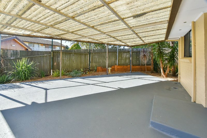 Photo - 5 Fairlight Place, Woodbine NSW 2560 - Image 10