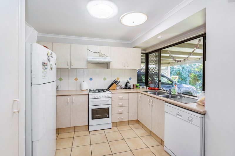 Photo - 5 Fairway Avenue, Woorim QLD 4507 - Image 8