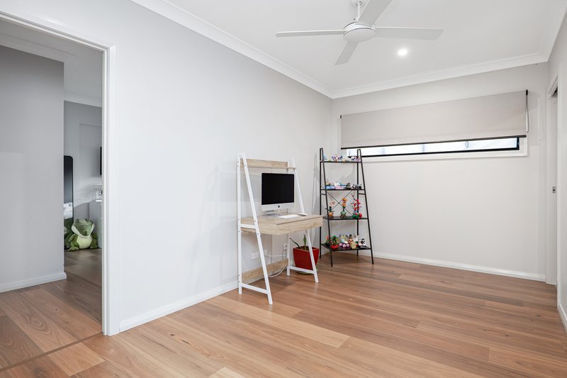 Photo - 5 Fairway Street, Rutherford NSW 2320 - Image 19