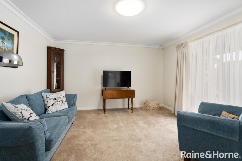 Photo - 5 Fairweather Drive, Strathalbyn SA 5255 - Image 8