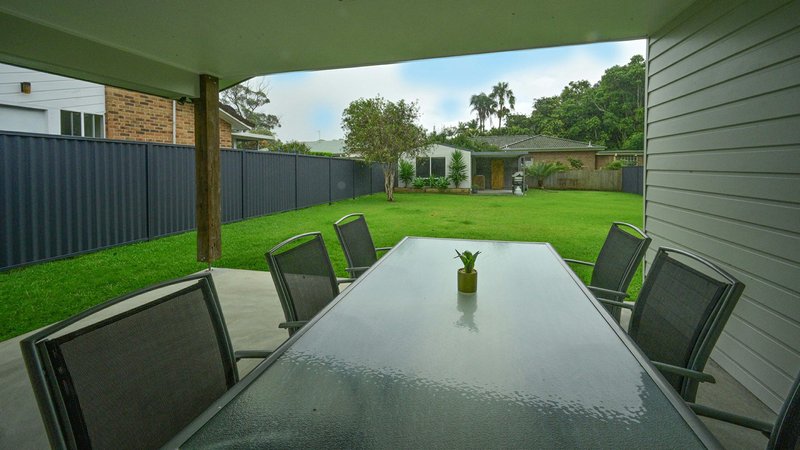 Photo - 5 Farleigh Street, Old Bar NSW 2430 - Image 16