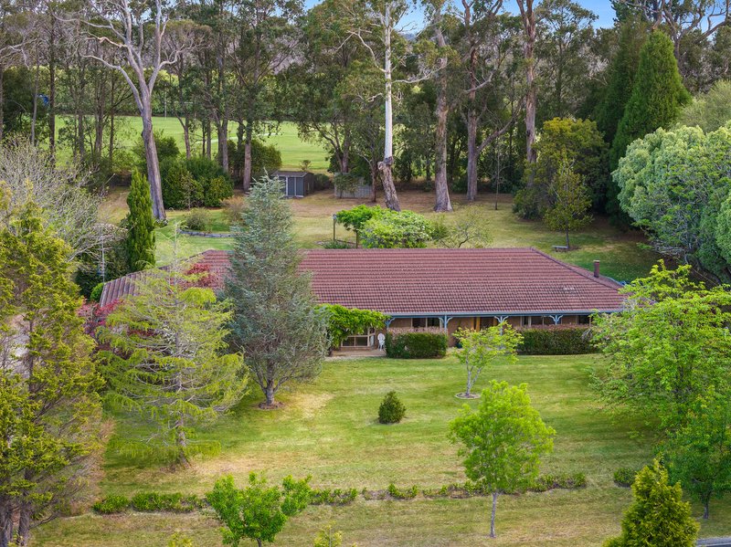 5 Farnborough Drive, Moss Vale NSW 2577