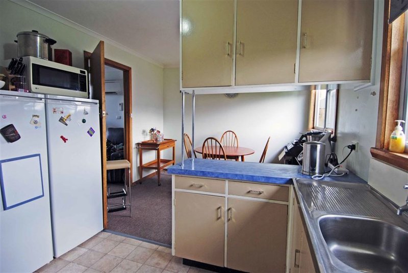 Photo - 5 Federation Court, Zeehan TAS 7469 - Image 3