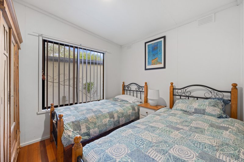 Photo - 5 Fern Street, Inverloch VIC 3996 - Image 8