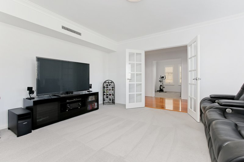 Photo - 5 Ferndale Corner, Mindarie WA 6030 - Image 5