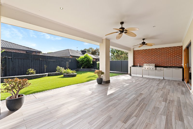 Photo - 5 Ferngully Crescent, South Morang VIC 3752 - Image 26