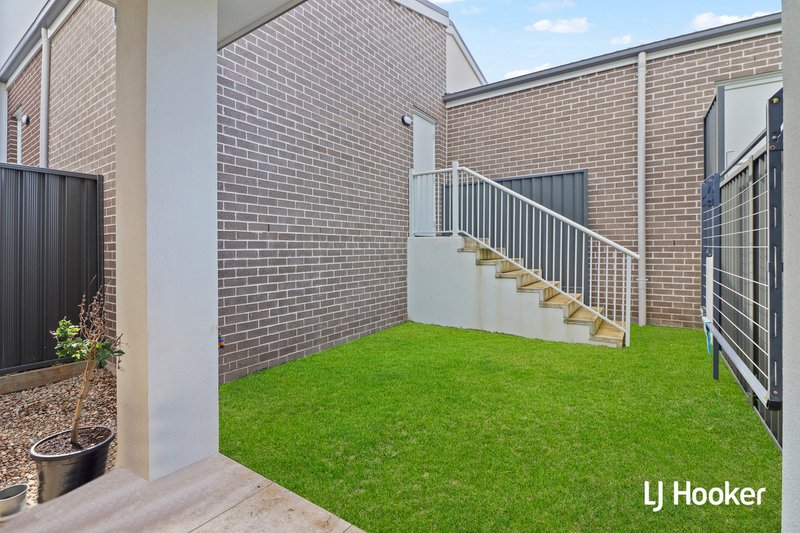 Photo - 5 Fernyhough Street, Rouse Hill NSW 2155 - Image 9