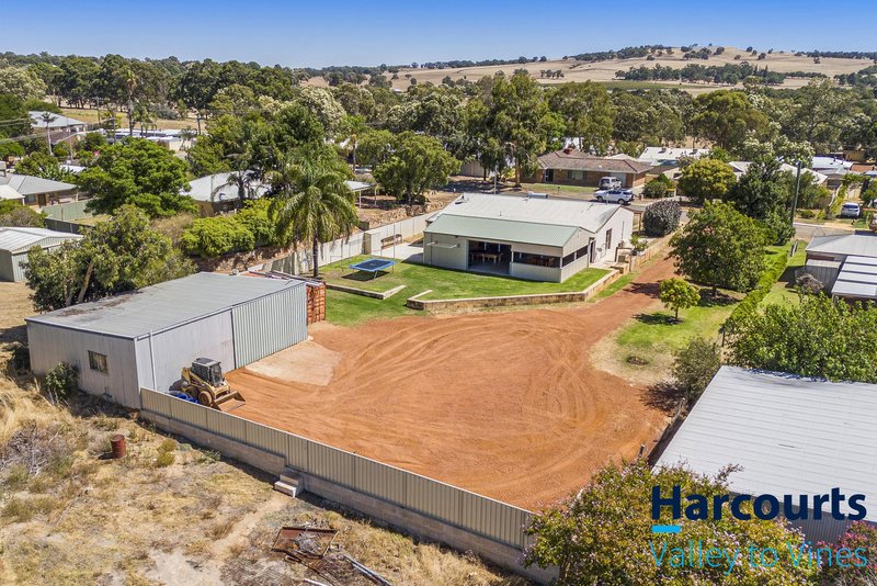 Photo - 5 Fewster Street, Gingin WA 6503 - Image 27