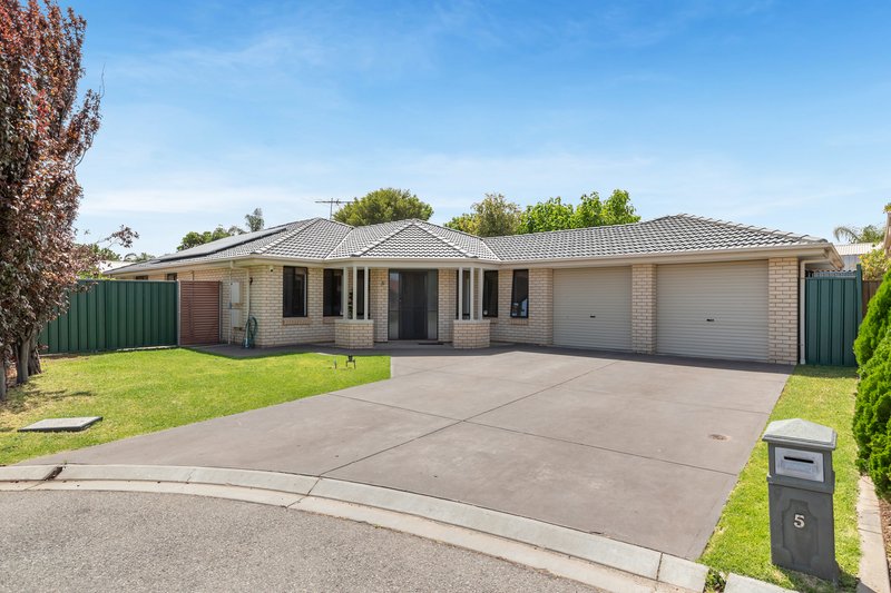 5 Fiebig Court, Blakeview SA 5114