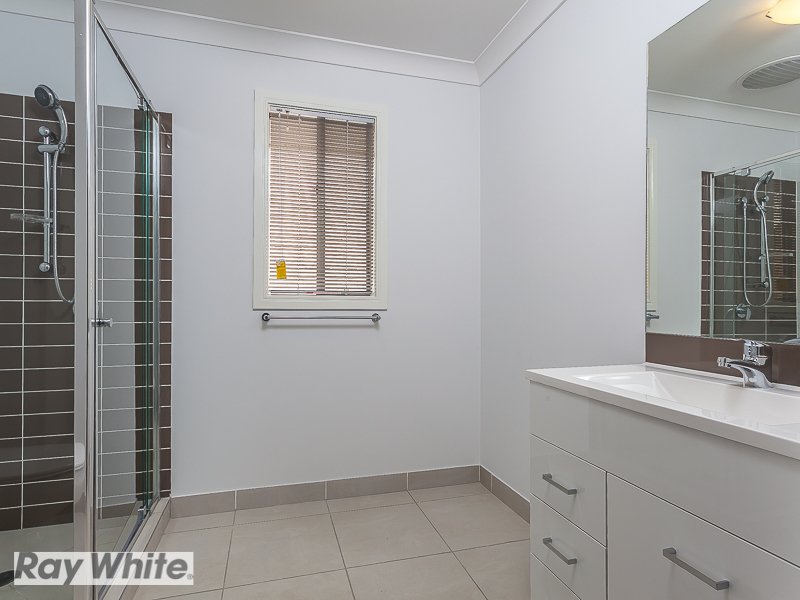 Photo - 5 Finch Close, Dakabin QLD 4503 - Image 9