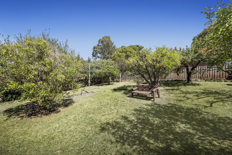Photo - 5 Finch Street, Doncaster East VIC 3109 - Image 5
