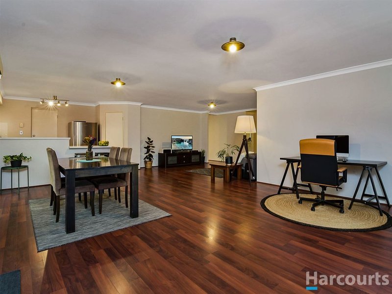 Photo - 5 Finglas Meander, Butler WA 6036 - Image 4