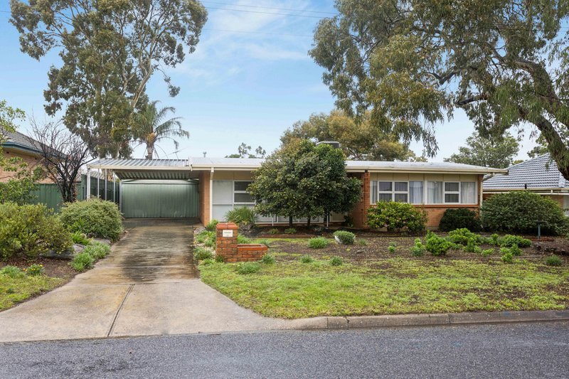 Photo - 5 Finsterwald Way, Fairview Park SA 5126 - Image 1