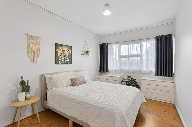 Photo - 5 Finsterwald Way, Fairview Park SA 5126 - Image 12