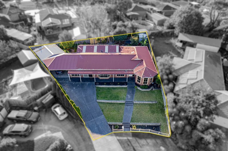 Photo - 5 Finton Court, Pakenham VIC 3810 - Image 21