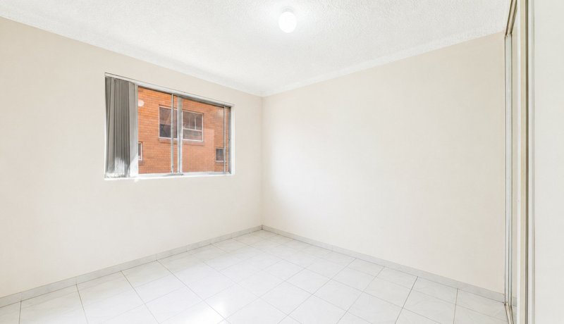 Photo - 5 Fisher Street, Cabramatta NSW 2166 - Image 4