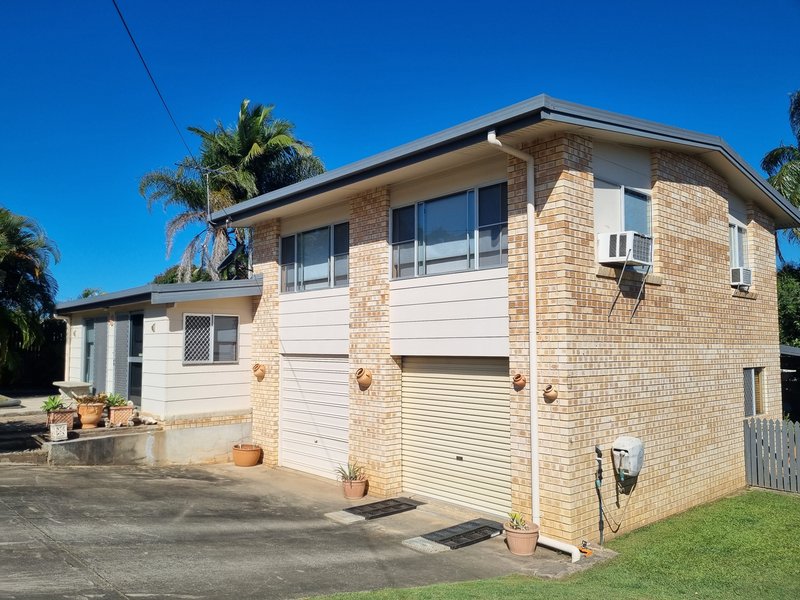 Photo - 5 Fitzroy Street, Boyne Island QLD 4680 - Image 2