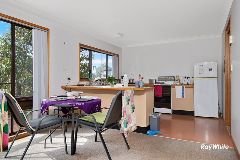 Photo - 5 Flanagan Place, Moruya NSW 2537 - Image 6