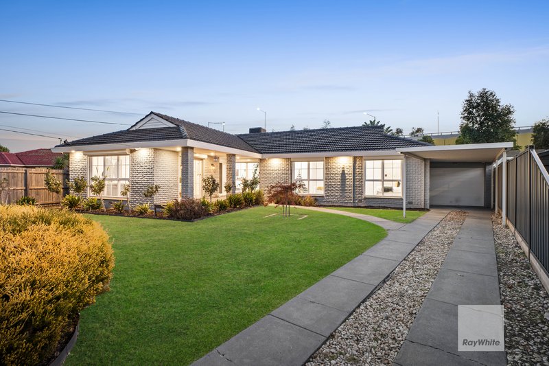 5 Fleetwood Court, Gladstone Park VIC 3043