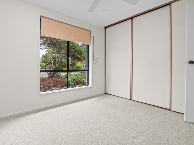 Photo - 5 Fleetwood Drive, Blakeview SA 5114 - Image 7