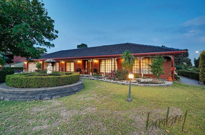 Photo - 5 Fleetwood Drive, Greenvale VIC 3059 - Image 4