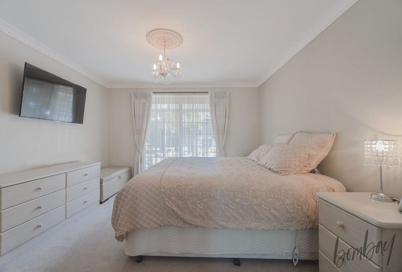 Photo - 5 Fleetwood Drive, Greenvale VIC 3059 - Image 13