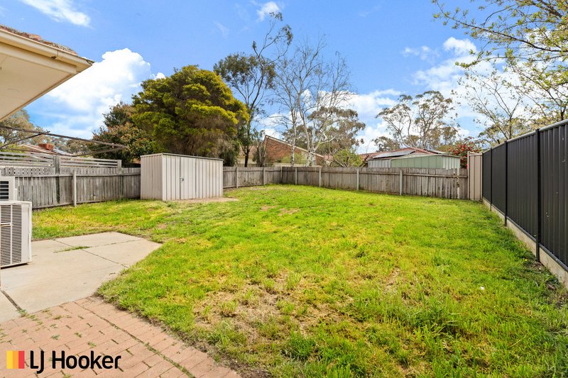 Photo - 5 Flora Place, Palmerston ACT 2913 - Image 5