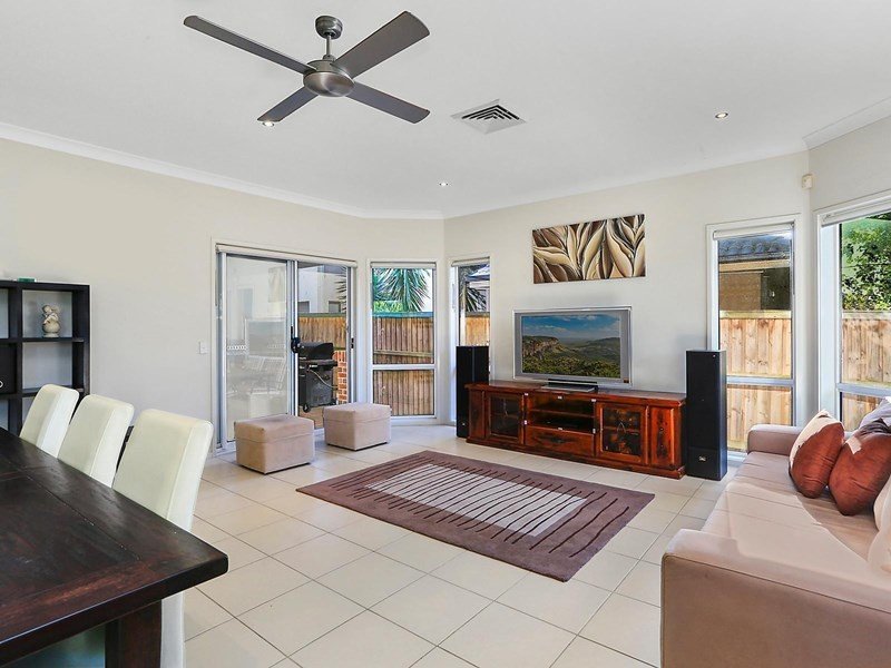 Photo - 5 Folkes Street, Elderslie NSW 2570 - Image 2