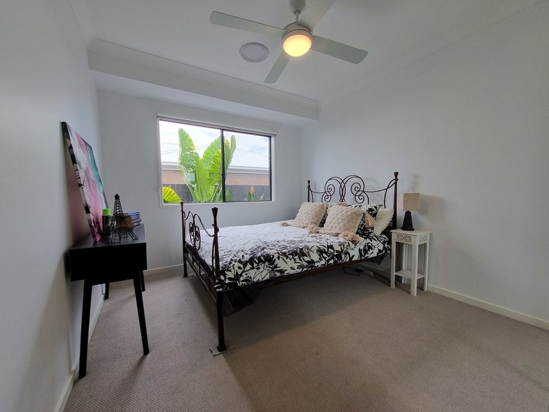 Photo - 5 Forbes Court, Collingwood Park QLD 4301 - Image 3