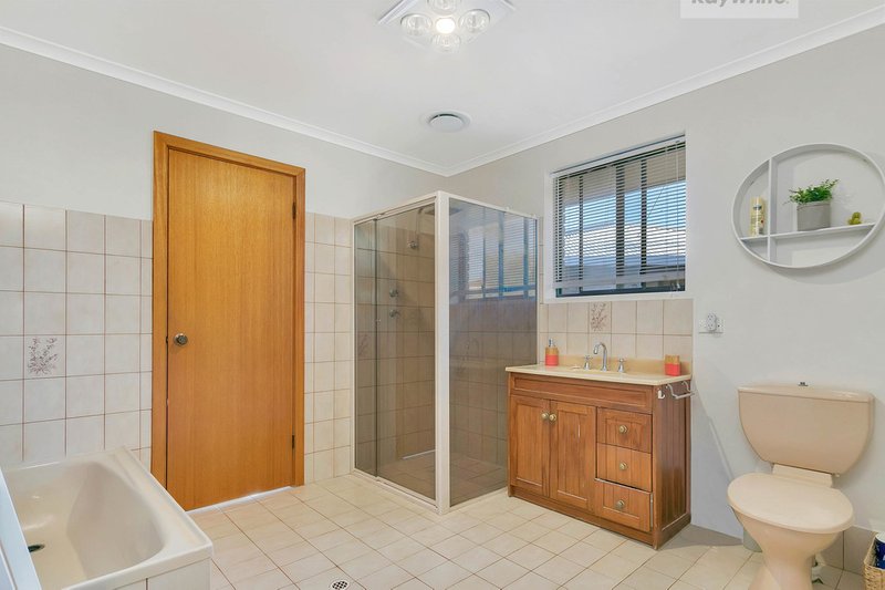 Photo - 5 Forgie Court, Gawler East SA 5118 - Image 8