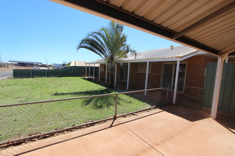 Photo - 5 Forrest Close, Millars Well WA 6714 - Image 13