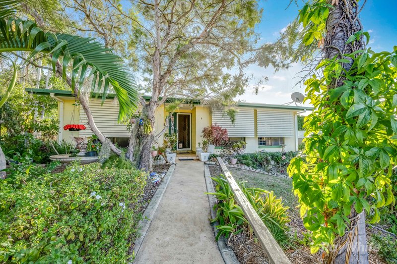 Photo - 5 Forsyth Street, Gin Gin QLD 4671 - Image 9