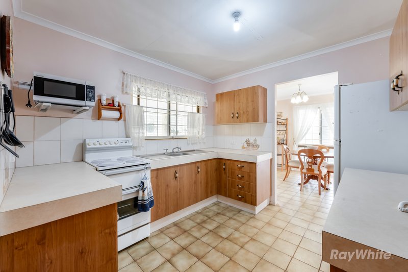 Photo - 5 Forsyth Street, Gin Gin QLD 4671 - Image 12