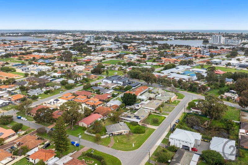 Photo - 5 Forward Street, Mandurah WA 6210 - Image 2