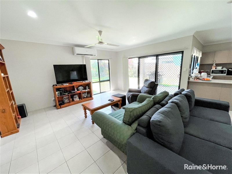 Photo - 5 Fossilbrook Bend, Trinity Park QLD 4879 - Image 3