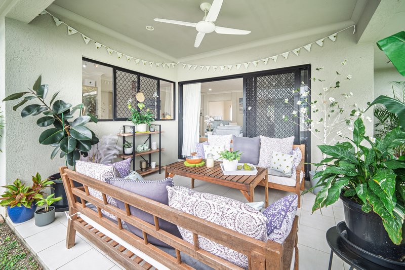 Photo - 5 Fossilbrook Bend, Trinity Park QLD 4879 - Image 10