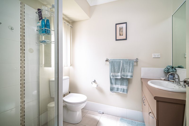 Photo - 5 Fossilbrook Bend, Trinity Park QLD 4879 - Image 14