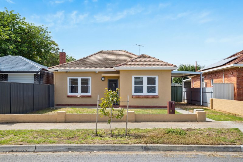 Photo - 5 Fourth Avenue, Seaton SA 5023 - Image 1
