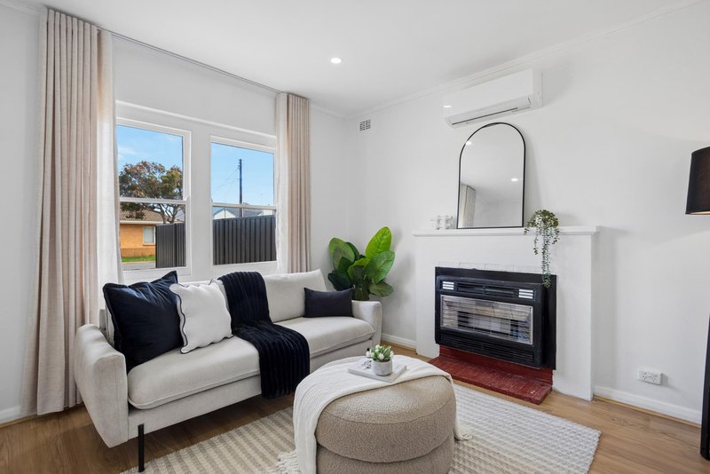 Photo - 5 Fourth Avenue, Seaton SA 5023 - Image 3