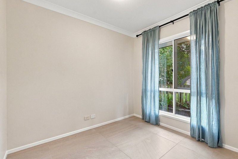 Photo - 5 Francesca Close, Carseldine QLD 4034 - Image 8