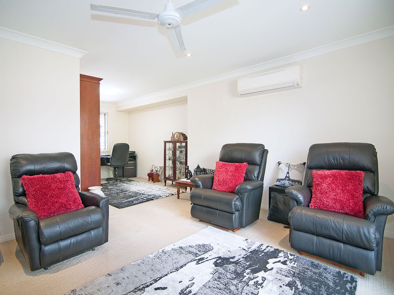 Photo - 5 Freeman Place, Bracken Ridge QLD 4017 - Image 5