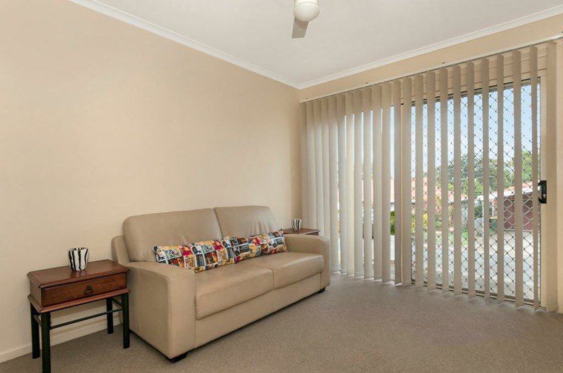 Photo - 5 French Street, Eagleby QLD 4207 - Image 9