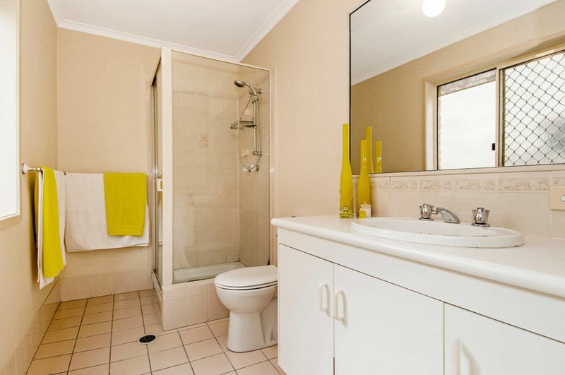 Photo - 5 French Street, Eagleby QLD 4207 - Image 11