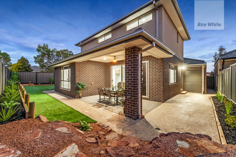 Photo - 5 Freshwater Drive, Craigieburn VIC 3064 - Image 22