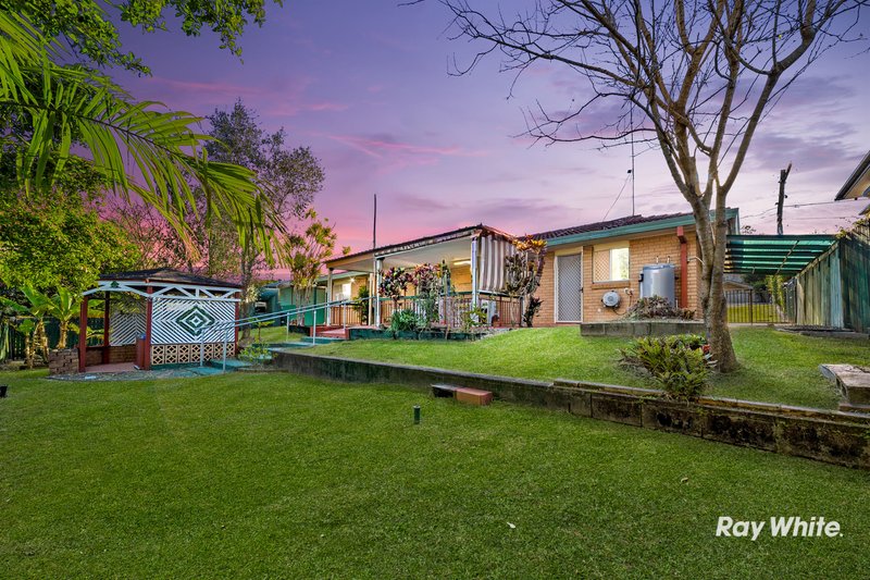 Photo - 5 Frobisher Street, Springwood QLD 4127 - Image 2