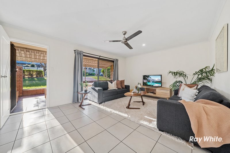 Photo - 5 Frobisher Street, Springwood QLD 4127 - Image 7