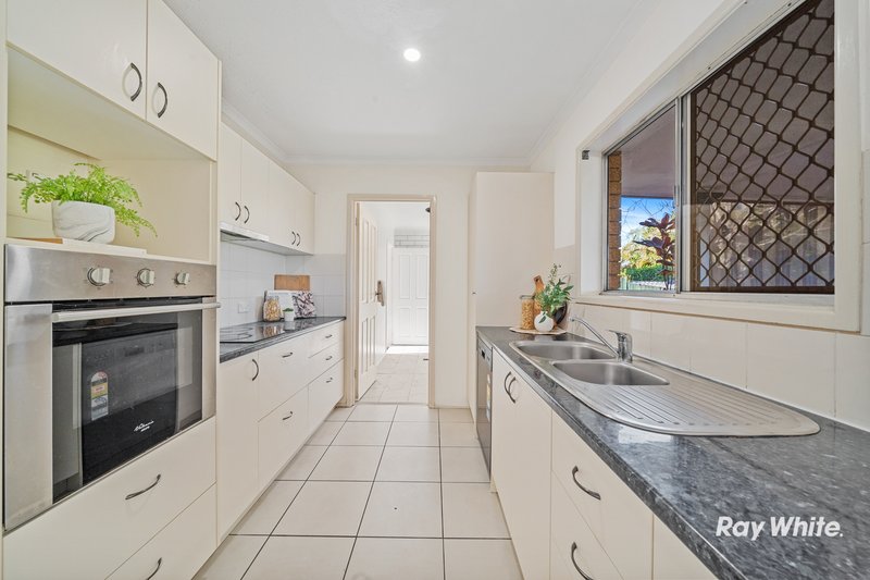 Photo - 5 Frobisher Street, Springwood QLD 4127 - Image 11