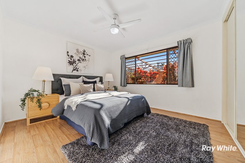 Photo - 5 Frobisher Street, Springwood QLD 4127 - Image 12