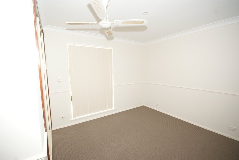 Photo - 5 Frome Way, Cooloongup WA 6168 - Image 13