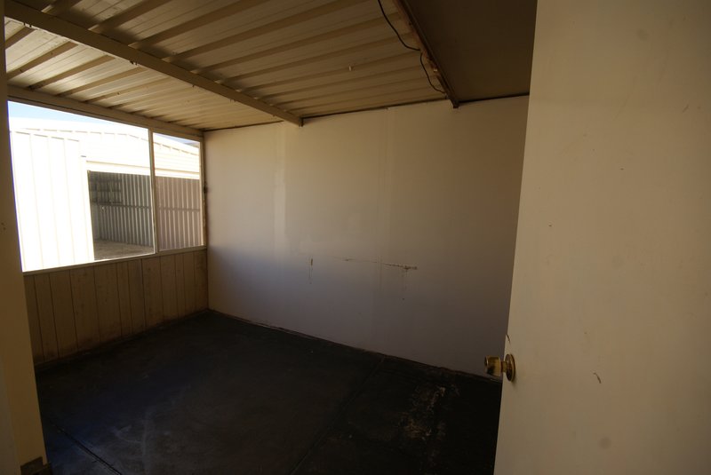 Photo - 5 Frome Way, Cooloongup WA 6168 - Image 15